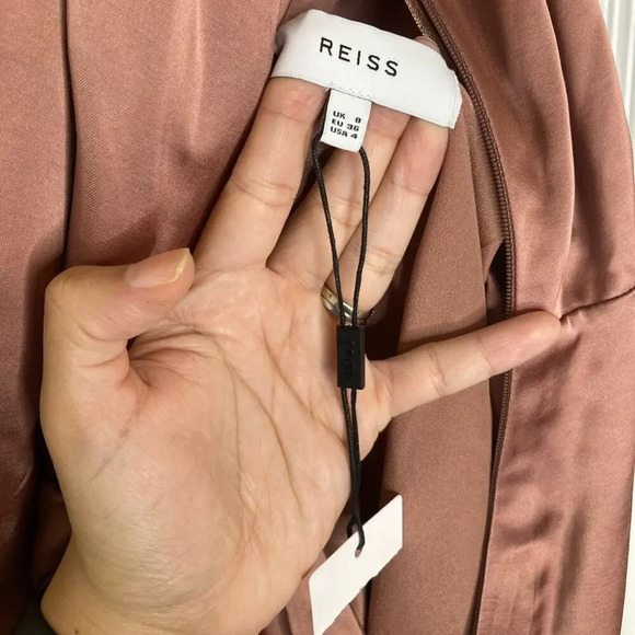 REISS Adaline One-shoulder draped satin dress - Picture 11 of 14